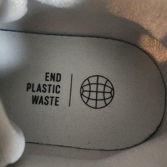 adidas Ozelia Shoes Mens Size 5.5 White Cream Running Originals Adiprene GW8108 - Picture 12 of 15